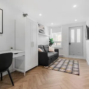  Apartment Newly Renovated 2cc A Limoilou Pour 6 Personnes
